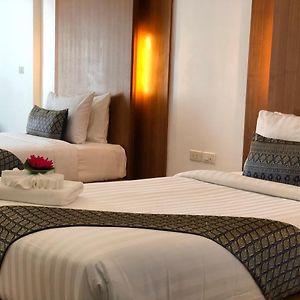 Deluxe Zimmer mit Kingsize-Bett
